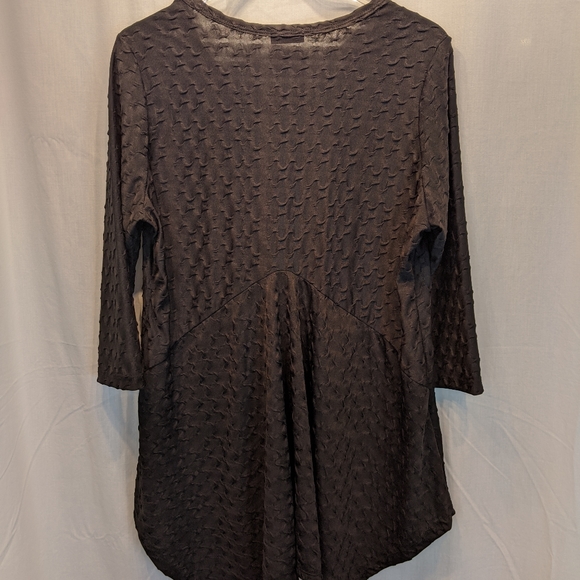 Studio Gem Top - Picture 3 of 8